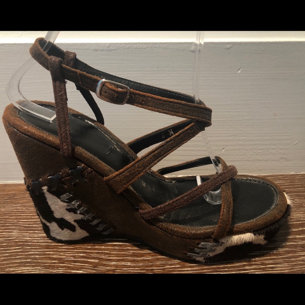 STEVE MADDEN BROWN LEATHER W/ PONYHAIR WEDGES SZ 6